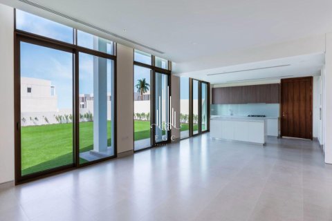 Villa de 4 dormitorios en Abu Dhabi, UAE No. 22920 1