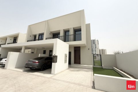 4 bedrooms Townhouse  No. 107420 20