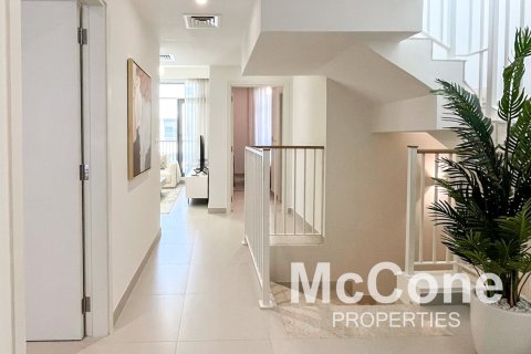 4 bedrooms Villa in The Pulse, UAE No. 74659 11