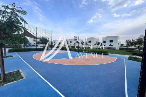 Townhouse de 3 dormitorios en  Yas Island, UAE No. 86817 4