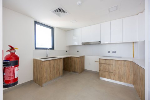 Commercial property de 3 chambres à Yas Island, UAE No. 62395 4