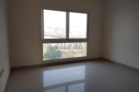 3 bedrooms Villa in Mina Al Arab, UAE No. 89848 2