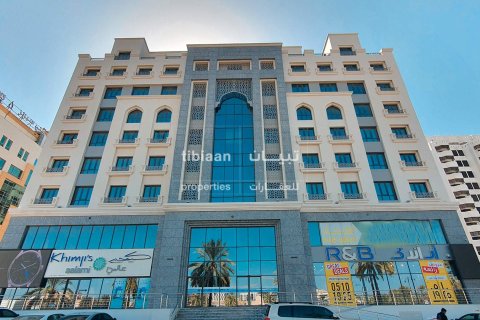 1 bedroom Apartment in Al Khuwair, Oman No. 53936 1