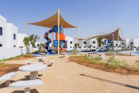 Townhouse de 3 dormitorios en  Yas Island, UAE No. 79417 23
