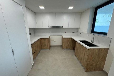 Townhouse de 3 dormitorios en  Yas Island, UAE No. 79417 5