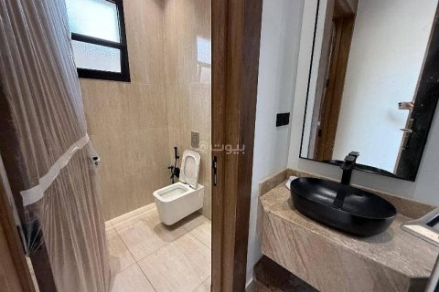 Квартира с 5 спальнями в Эр-Рияд, Саудовская Аравия №67422 2