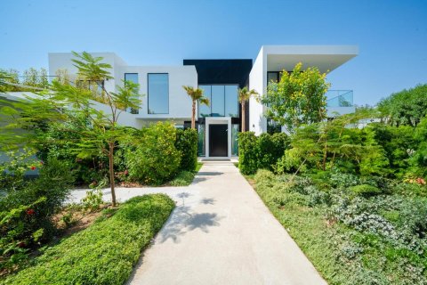4 bedrooms Villa in Al Barari, UAE No. 99863 2