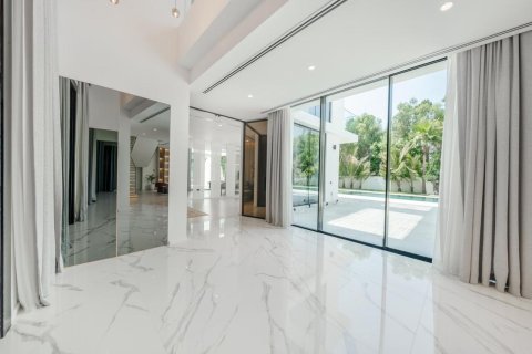 4 bedrooms Villa in Al Barari, UAE No. 99863 4