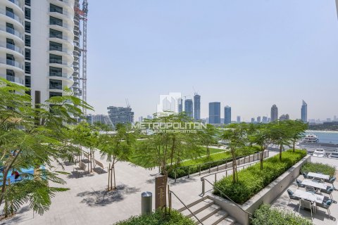 Квартира с 1 спальней в EMAAR Beachfront, ОАЭ №62264 22