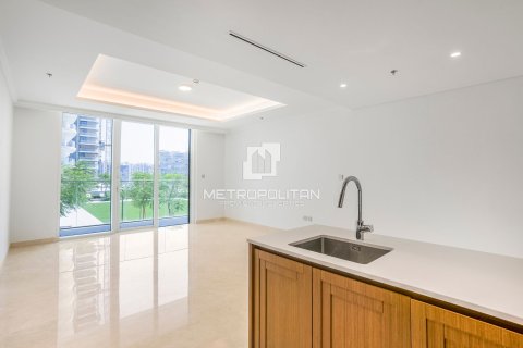 Квартира с 1 спальней в EMAAR Beachfront, ОАЭ №62264 10