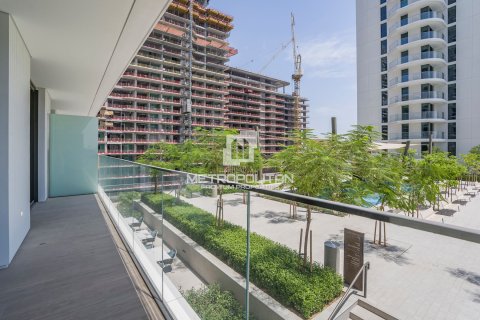 Квартира с 1 спальней в EMAAR Beachfront, ОАЭ №62264 14