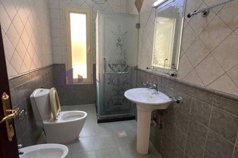 Apartment de 5 dormitorios en Doha, Qatar No. 57378 24