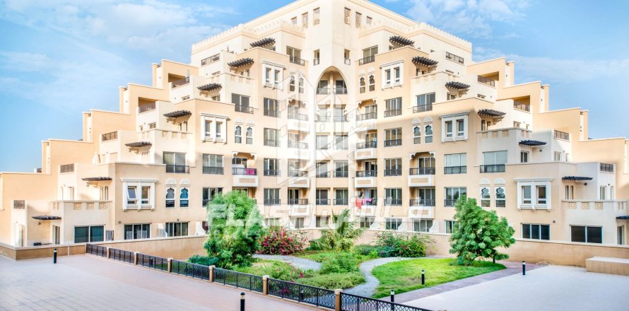 Квартира с 2 спальнями в Al Marjan Island, ОАЭ №32387