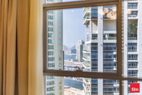 Apartment de 2 dormitorios en Dubai Marina, UAE No. 90619 8
