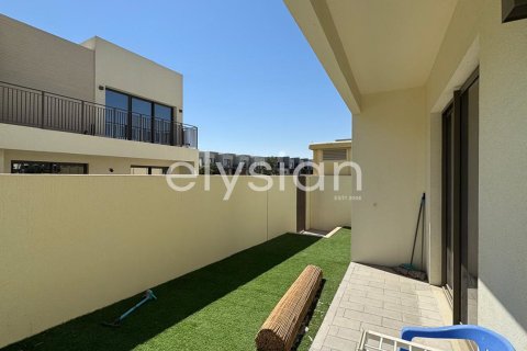 Townhouse de 4 dormitorios en EMAAR South, UAE No. 64977 2