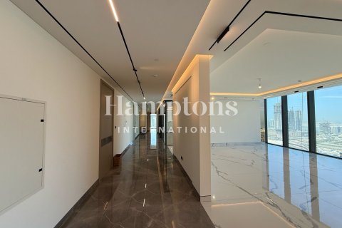 Apartment de 4 dormitorios en Dubai Internet City, UAE No. 72955 8