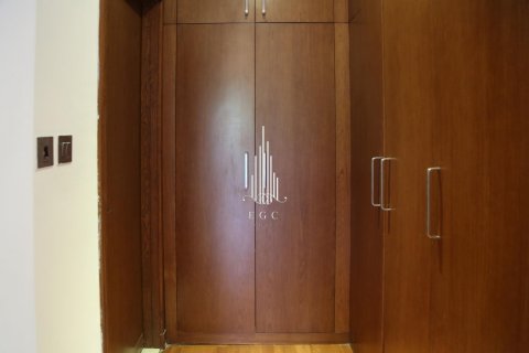 Villa de 5 dormitorios en The Marina, UAE No. 36680 10