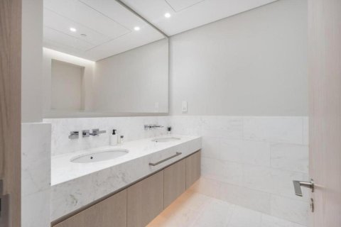 Studio Apartment in Palm Jumeirah, UAE No. 88120 7