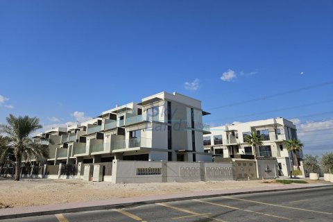 Villa de 4 dormitorios en Jumeirah Village Triangle, UAE No. 105089 18