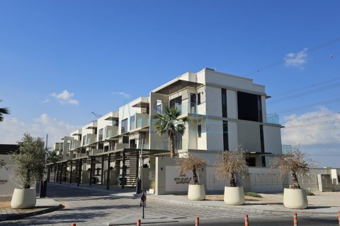 Villa de 4 dormitorios en Jumeirah Village Triangle, UAE No. 105089 20