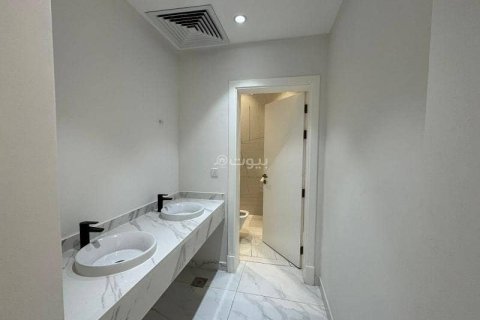 Villa de 7 dormitorios en Khobar, Saudi Arabia No. 60360 27
