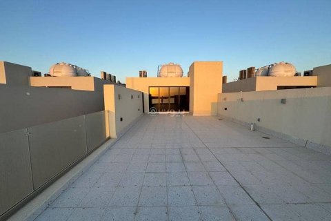 Villa de 7 dormitorios en Khobar, Saudi Arabia No. 60360 3