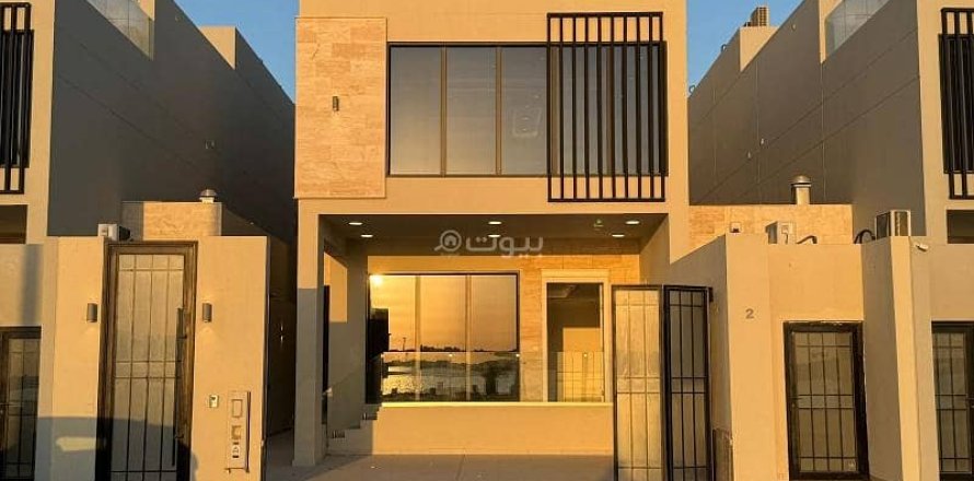 Villa de 7 dormitorios en Khobar, Saudi Arabia No. 60360
