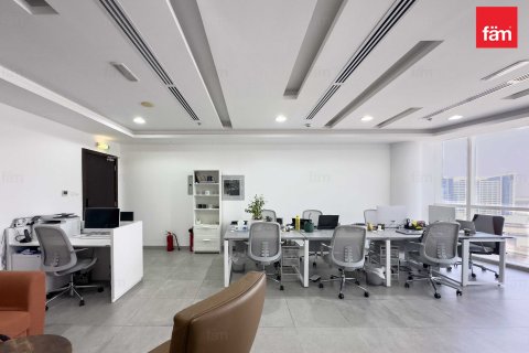 52.3m² Office in Business Bay, UAE No. 70984 9