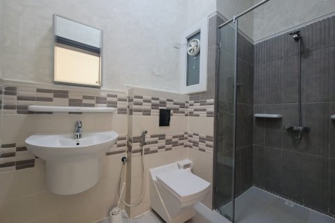 6 bedrooms Villa in Madinat as'Sultan Qaboos, Oman No. 54239 5
