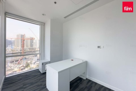 Commercial property de 1305.3m² en Business Bay, UAE No. 101240 6