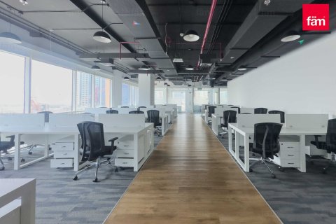 Commercial property de 1305.3m² en Business Bay, UAE No. 101240 22