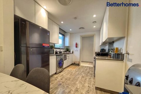 3 bedrooms Townhouse in Aljada, UAE No. 22136 14