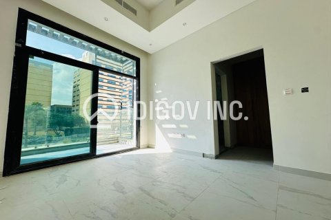 4 bedrooms Villa in Jumeirah Village Circle, UAE No. 86046 4