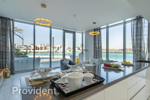 Квартира с 3 спальнями  №96052 2