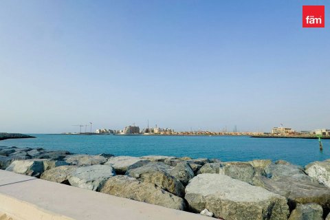 Land de 1978.9m² en Dubai, UAE No. 52435 12