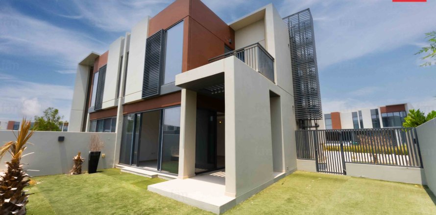 Townhouse de 4 chambres à Dubai, UAE No. 103488
