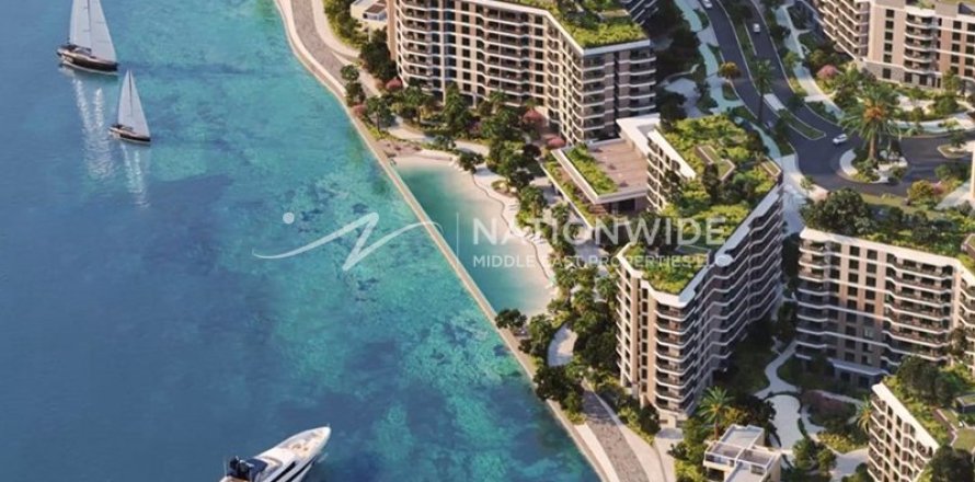 Studio Apartment in Abu Dhabi, UAE No. 104908