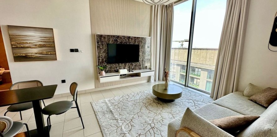 Appartement de 2 chambres à Dubai, UAE No. 100573