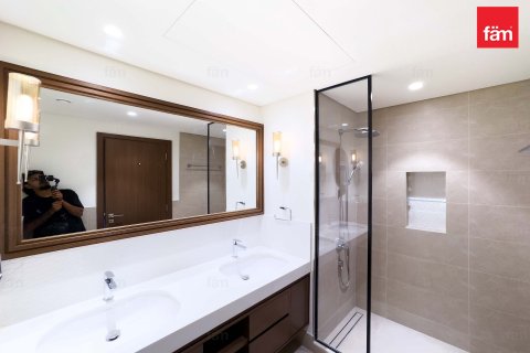 Apartment de 2 dormitorios en Dubai Harbour, UAE No. 100571 8