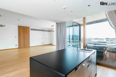 Apartment de 3 dormitorios en Dubai, UAE No. 89106 27