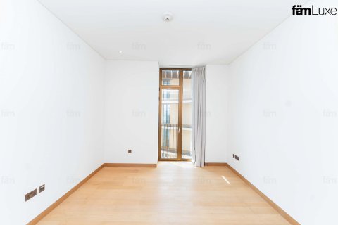 Apartment de 3 dormitorios en Dubai, UAE No. 89106 11