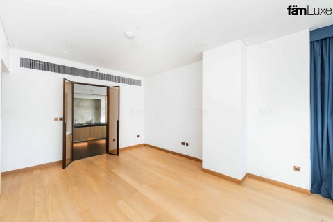 Apartment de 3 dormitorios en Dubai, UAE No. 89106 21