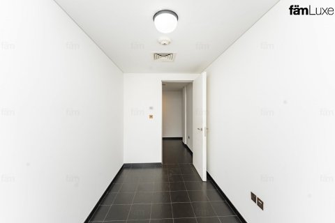 Apartment de 3 dormitorios en Dubai, UAE No. 89106 4