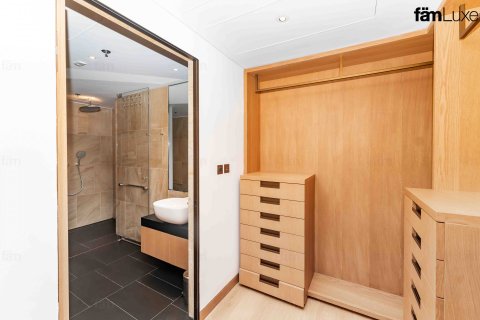 Apartment de 3 dormitorios en Dubai, UAE No. 89106 14