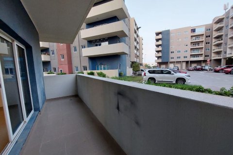 Apartment de 3 dormitorios en Al Reef, UAE No. 16959 3