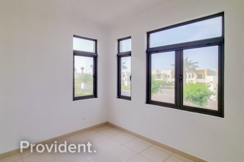 Villa de 3 dormitorios en Reem, UAE No. 3532 2