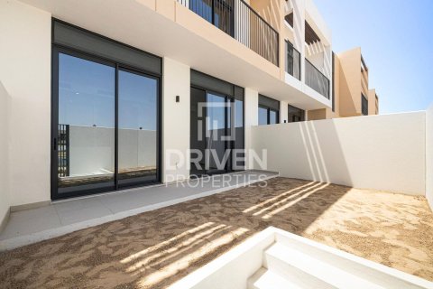Villa de 3 dormitorios en EMAAR South, UAE No. 85757 11