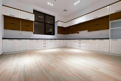 Villa de 5 chambres à Al Shamkha, UAE No. 91371 15