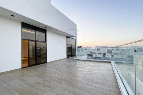 Villa de 5 chambres à Al Shamkha, UAE No. 91371 17