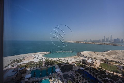 Apartment de 3 dormitorios en The Marina, UAE No. 91389 2